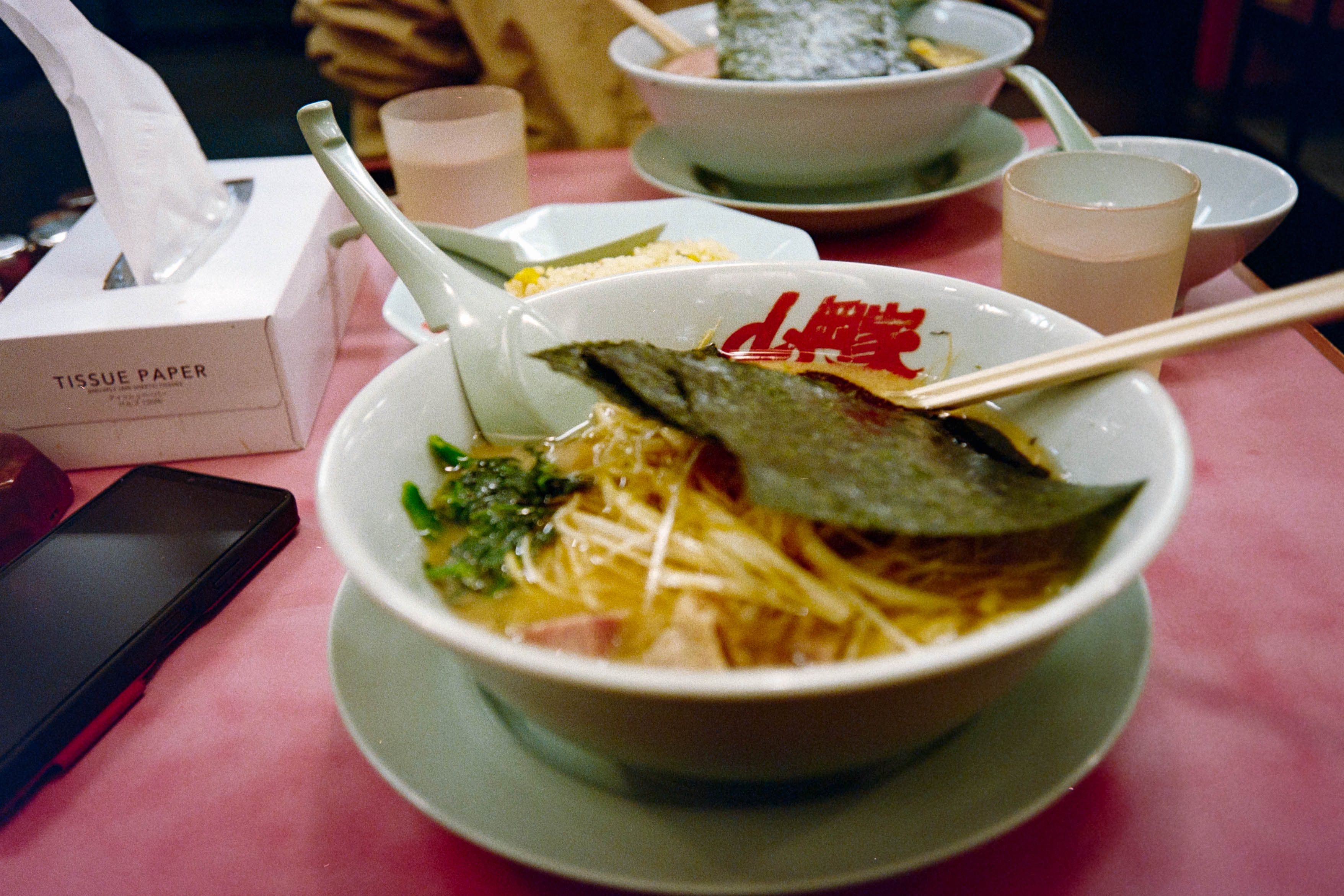 1949-8907-5.jpg